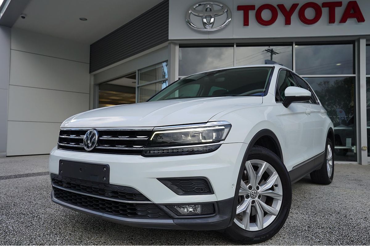 2017 Volkswagen TIGUAN TIGUAN 162 TSI HIGHLINE 5NA