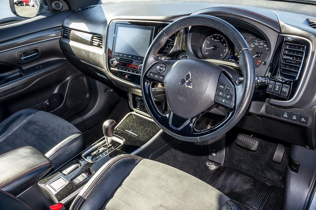 2020 Mitsubishi Outlander Black Edition ZL
