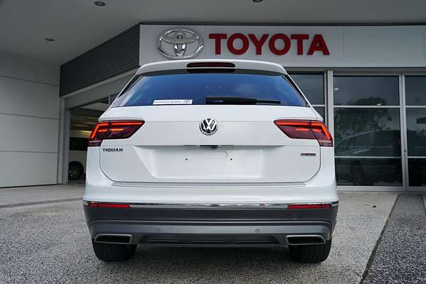 2017 Volkswagen TIGUAN TIGUAN 162 TSI HIGHLINE 5NA