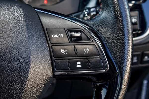 2020 Mitsubishi Outlander Black Edition ZL