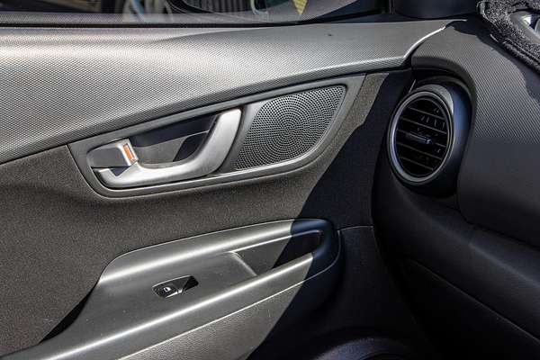 2017 Hyundai Kona Active OS