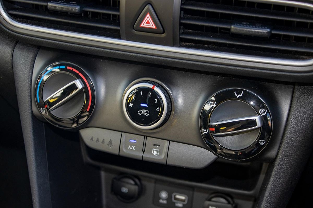 2019 Hyundai Kona Active OS.3