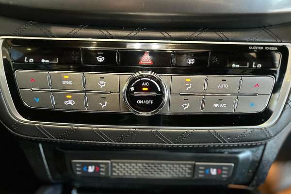 2019 SsangYong Rexton Ultimate Y400