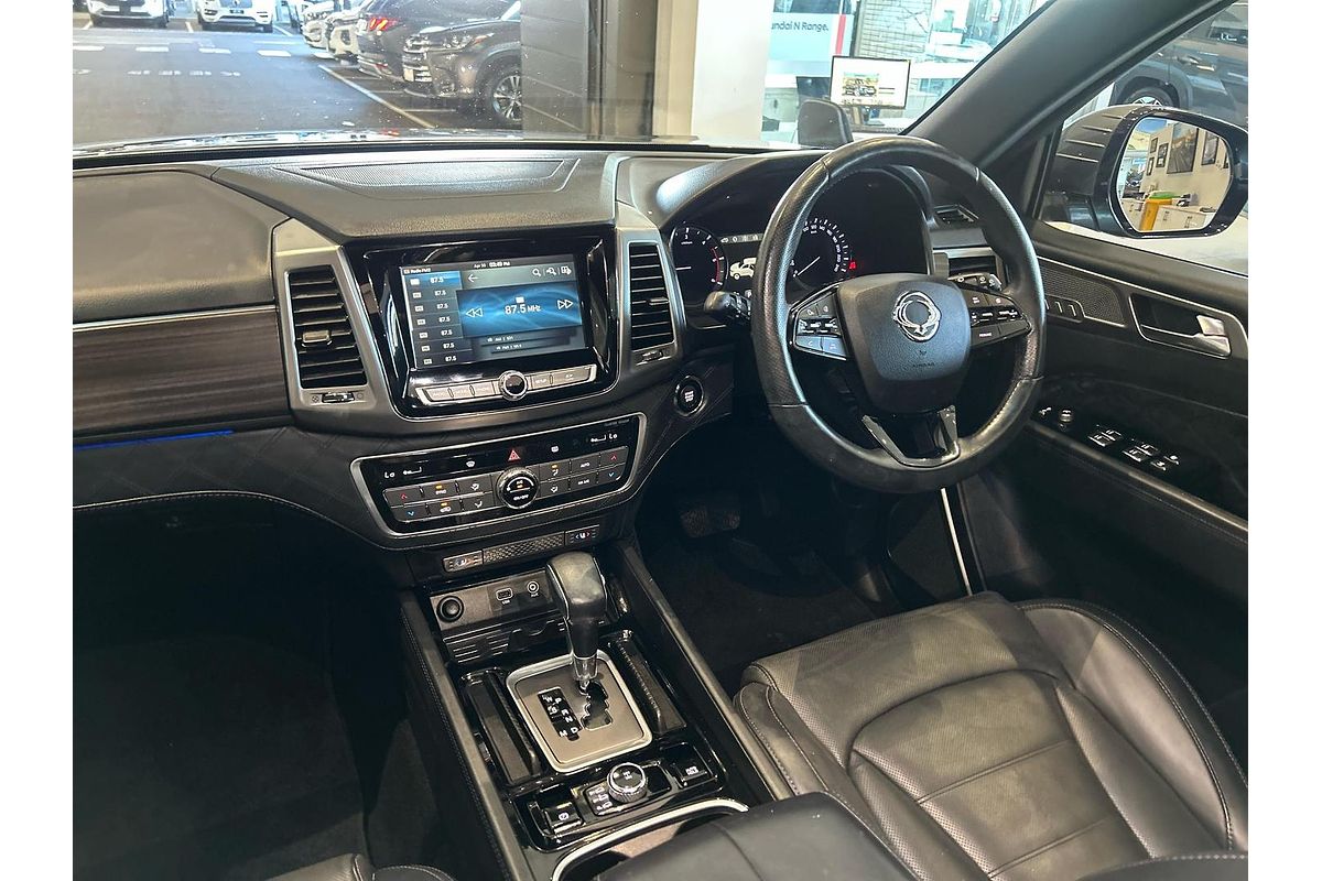 2019 SsangYong Rexton Ultimate Y400
