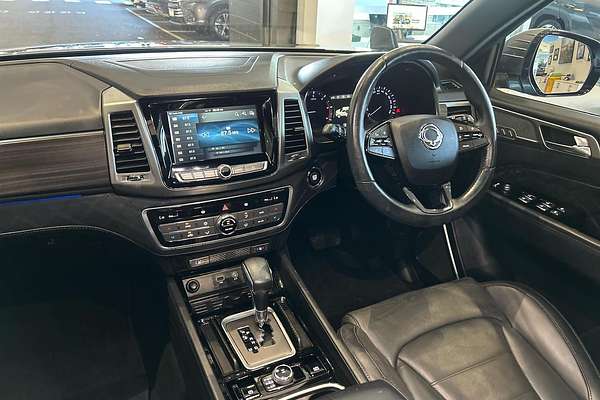 2019 SsangYong Rexton Ultimate Y400