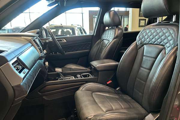 2019 SsangYong Rexton Ultimate Y400