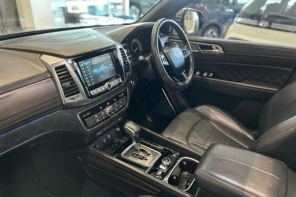 2019 SsangYong Rexton Ultimate Y400
