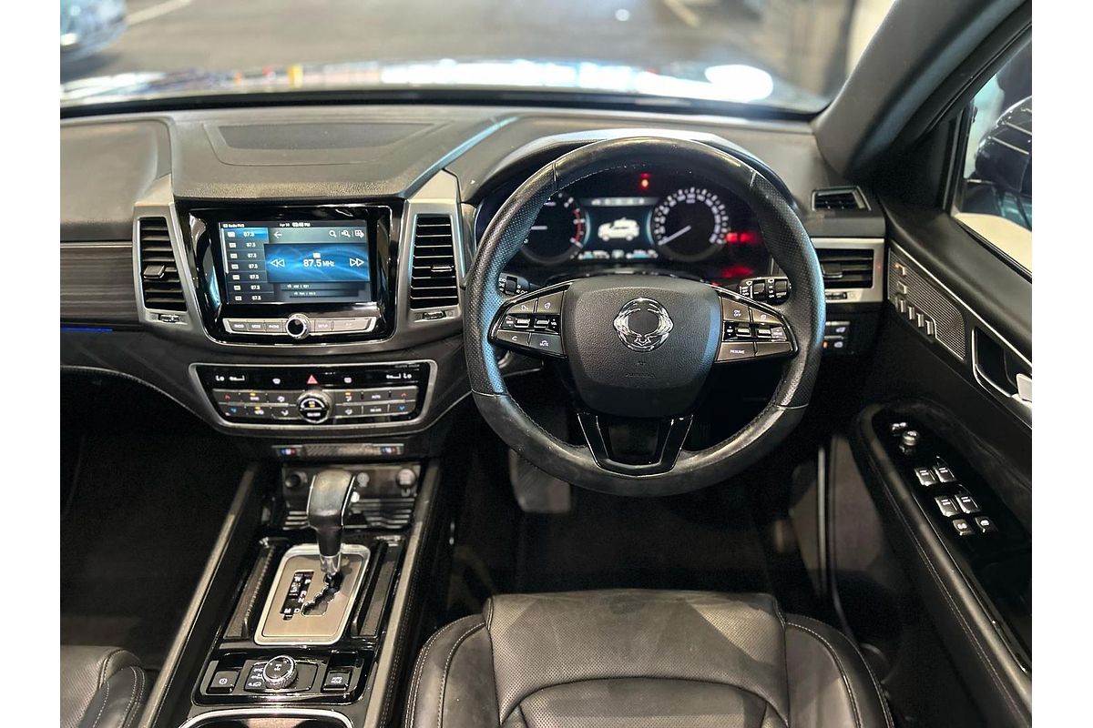 2019 SsangYong Rexton Ultimate Y400