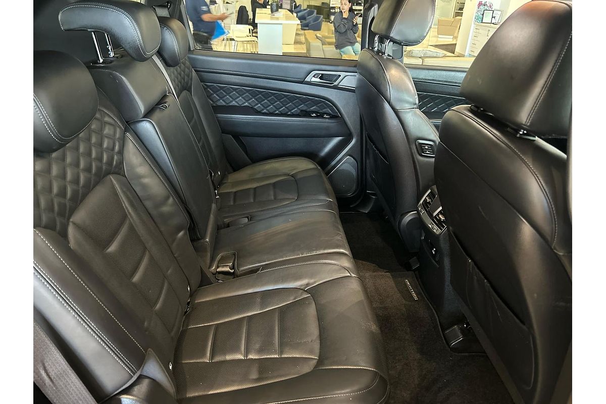 2019 SsangYong Rexton Ultimate Y400