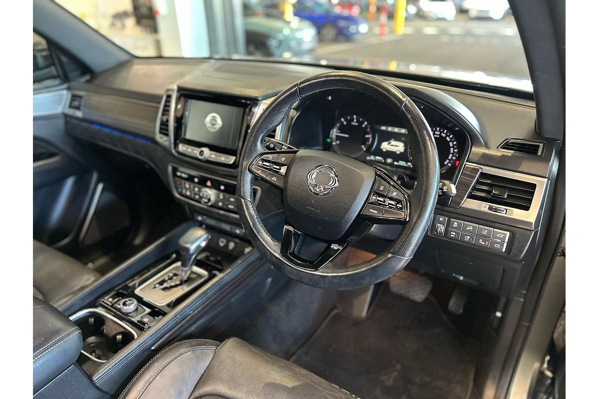 2019 SsangYong Rexton Ultimate Y400