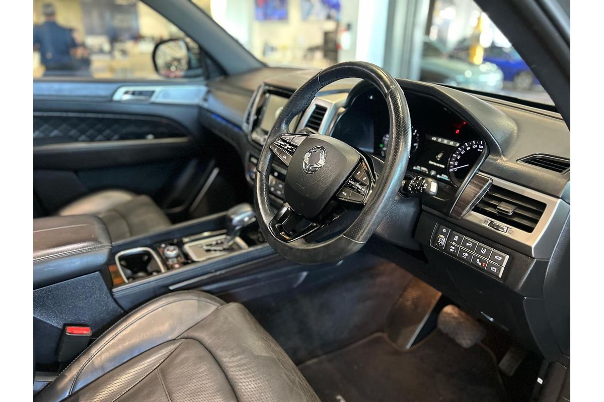 2019 SsangYong Rexton Ultimate Y400
