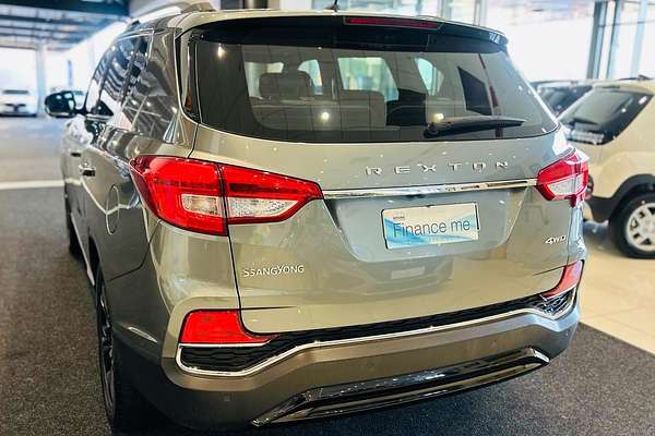 2019 SsangYong Rexton Ultimate Y400