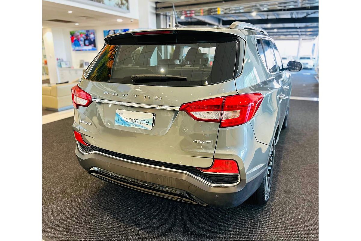 2019 SsangYong Rexton Ultimate Y400