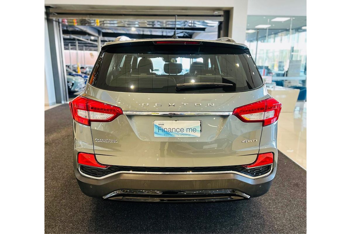 2019 SsangYong Rexton Ultimate Y400