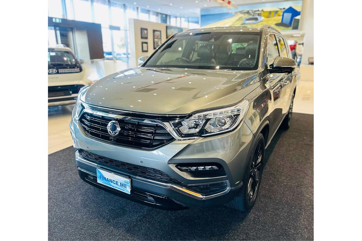 2019 SsangYong Rexton Ultimate Y400