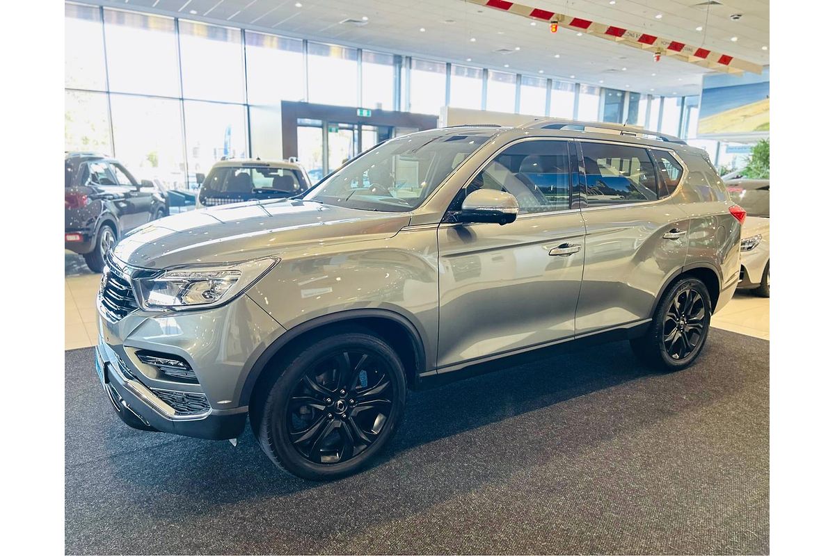 2019 SsangYong Rexton Ultimate Y400
