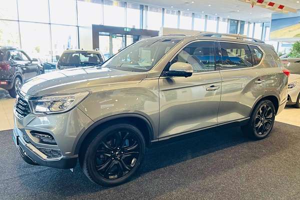 2019 SsangYong Rexton Ultimate Y400