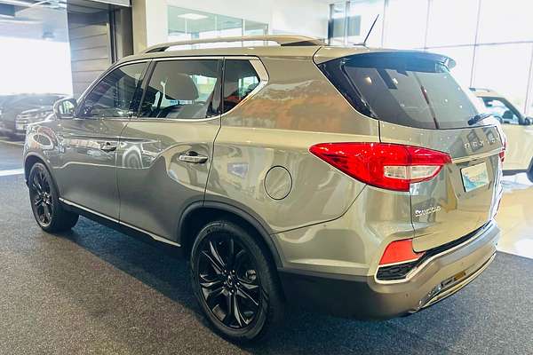 2019 SsangYong Rexton Ultimate Y400
