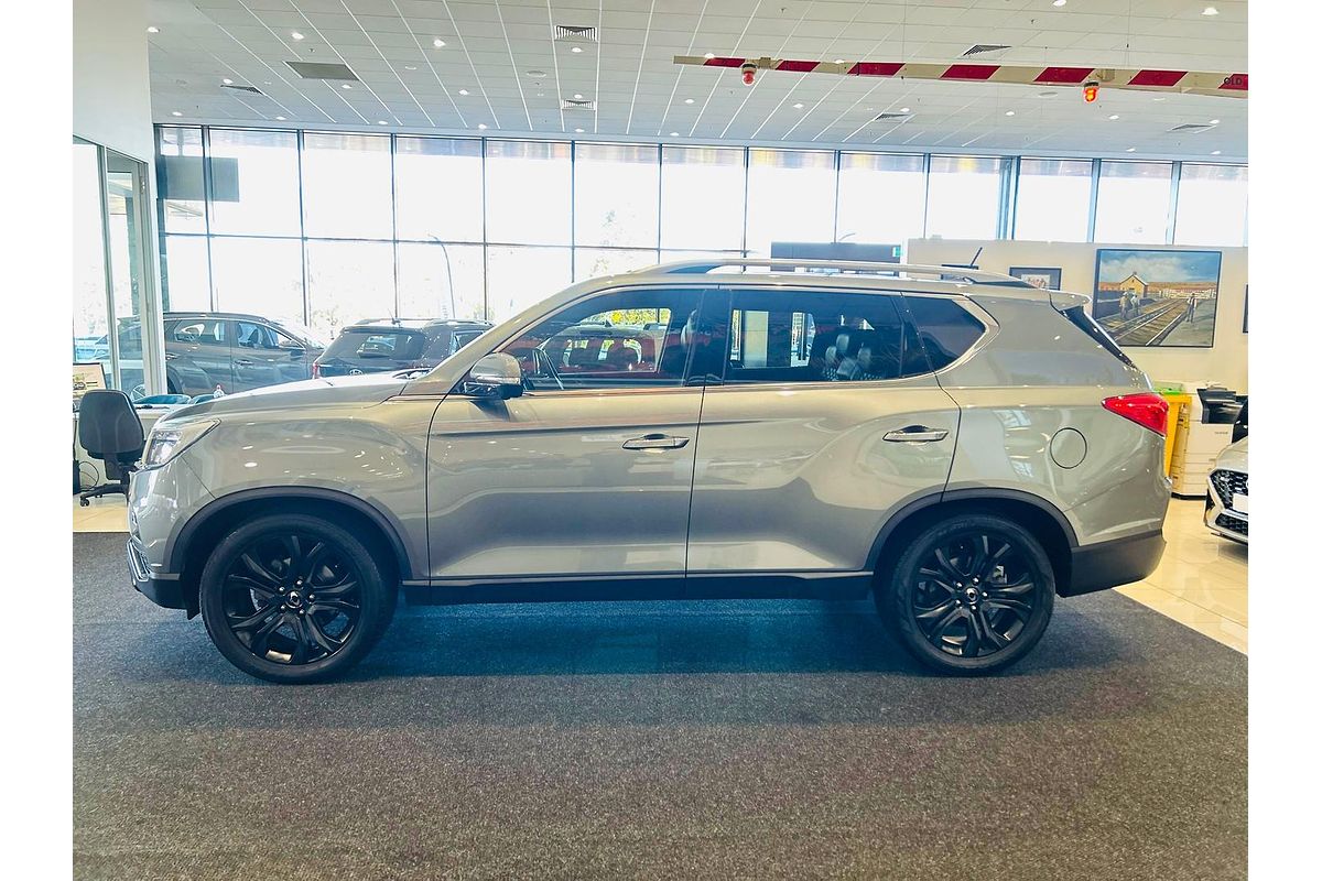 2019 SsangYong Rexton Ultimate Y400