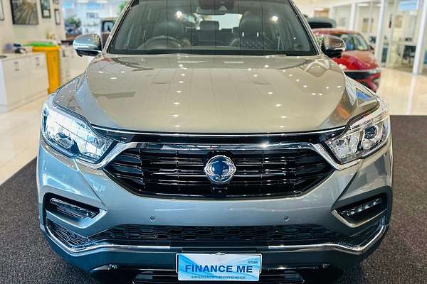 2019 SsangYong Rexton Ultimate Y400
