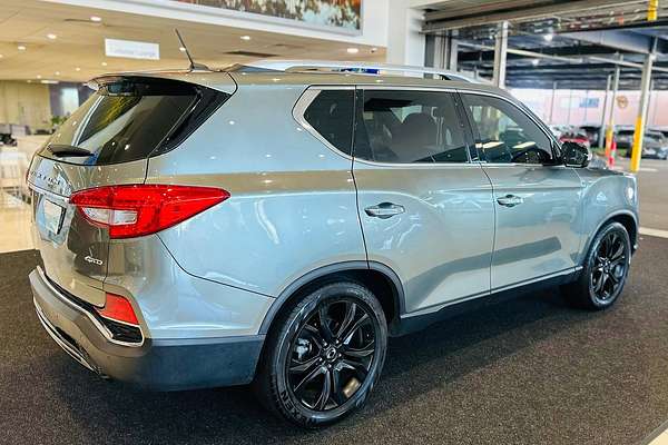 2019 SsangYong Rexton Ultimate Y400