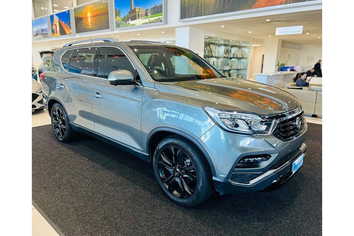 2019 SsangYong Rexton Ultimate Y400