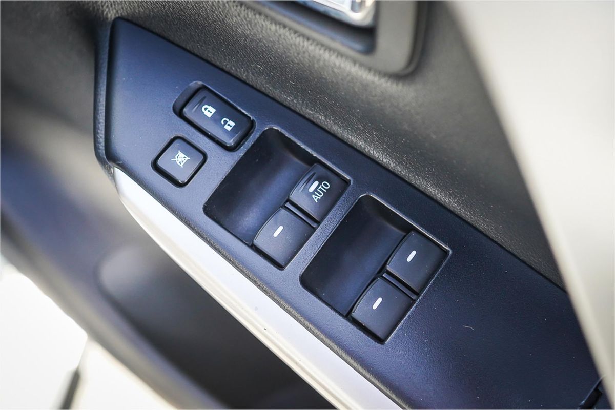 2019 Mitsubishi Pajero Sport GLX QE