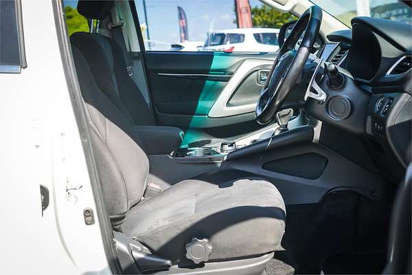 2019 Mitsubishi Pajero Sport GLX QE