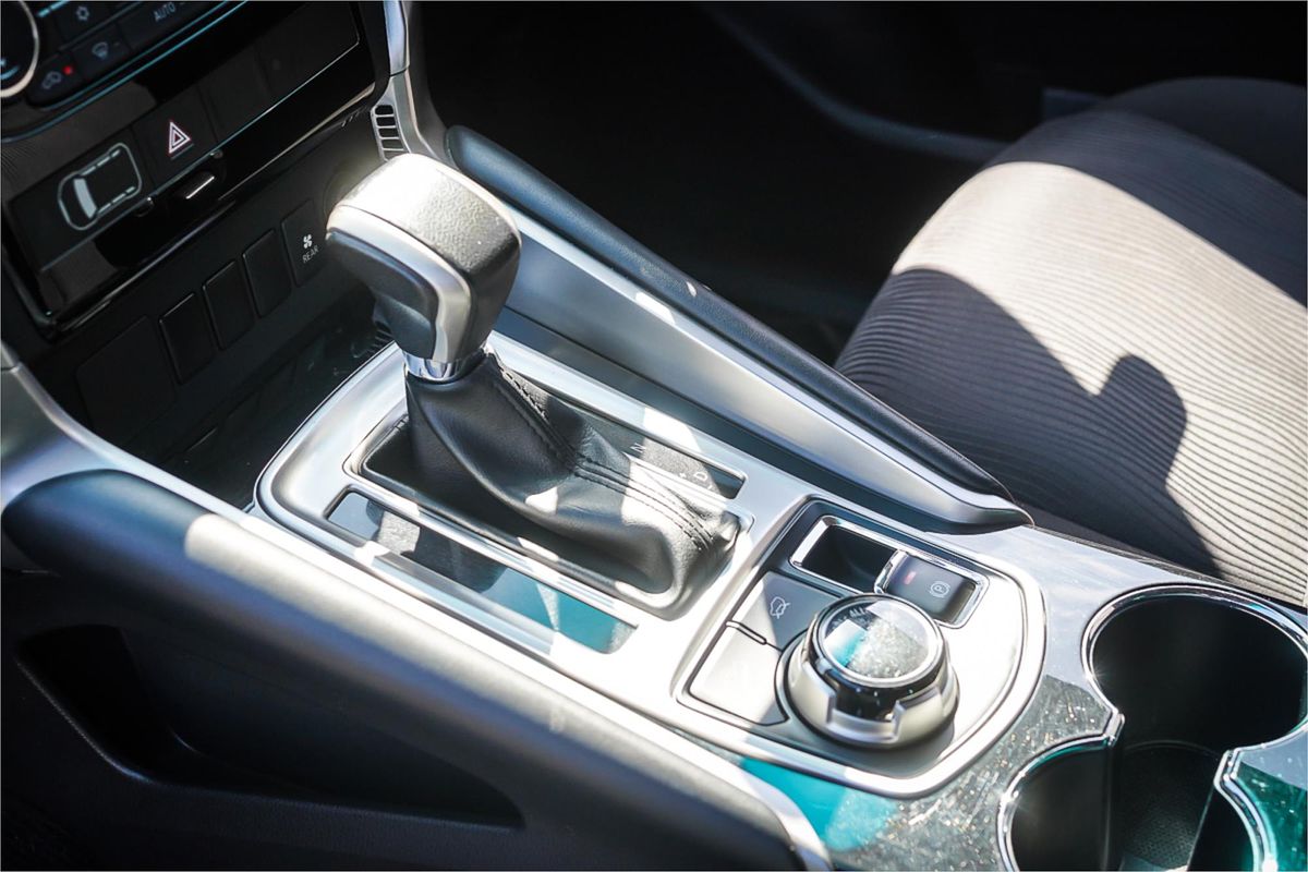 2019 Mitsubishi Pajero Sport GLX QE