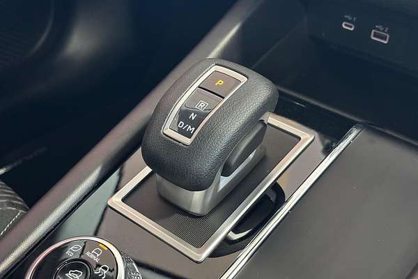 2022 Mitsubishi Outlander ES ZM
