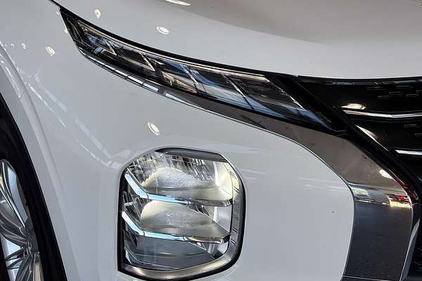 2022 Mitsubishi Outlander ES ZM