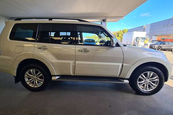 2014 Mitsubishi Pajero GLX NX