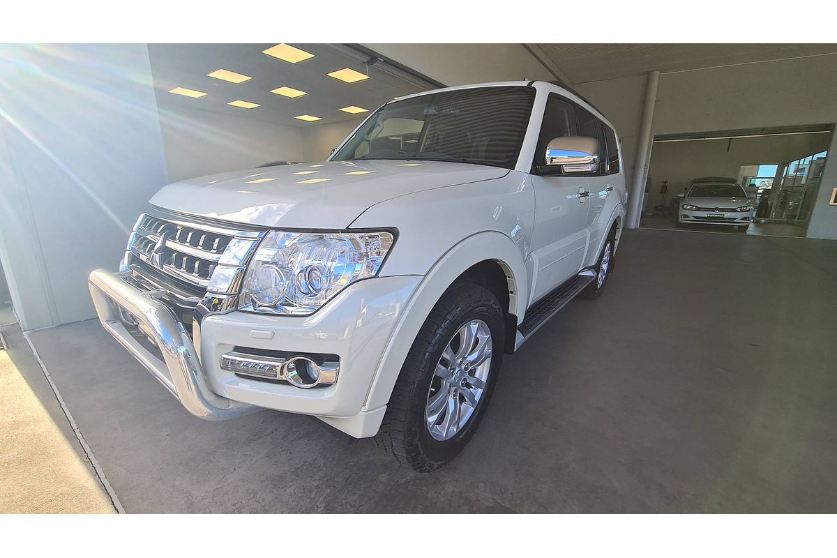 2014 Mitsubishi Pajero GLX NX