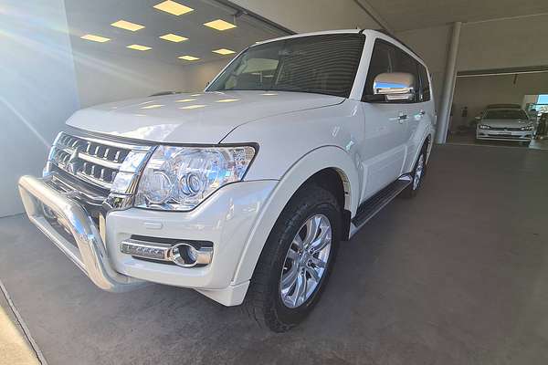 2014 Mitsubishi Pajero GLX NX