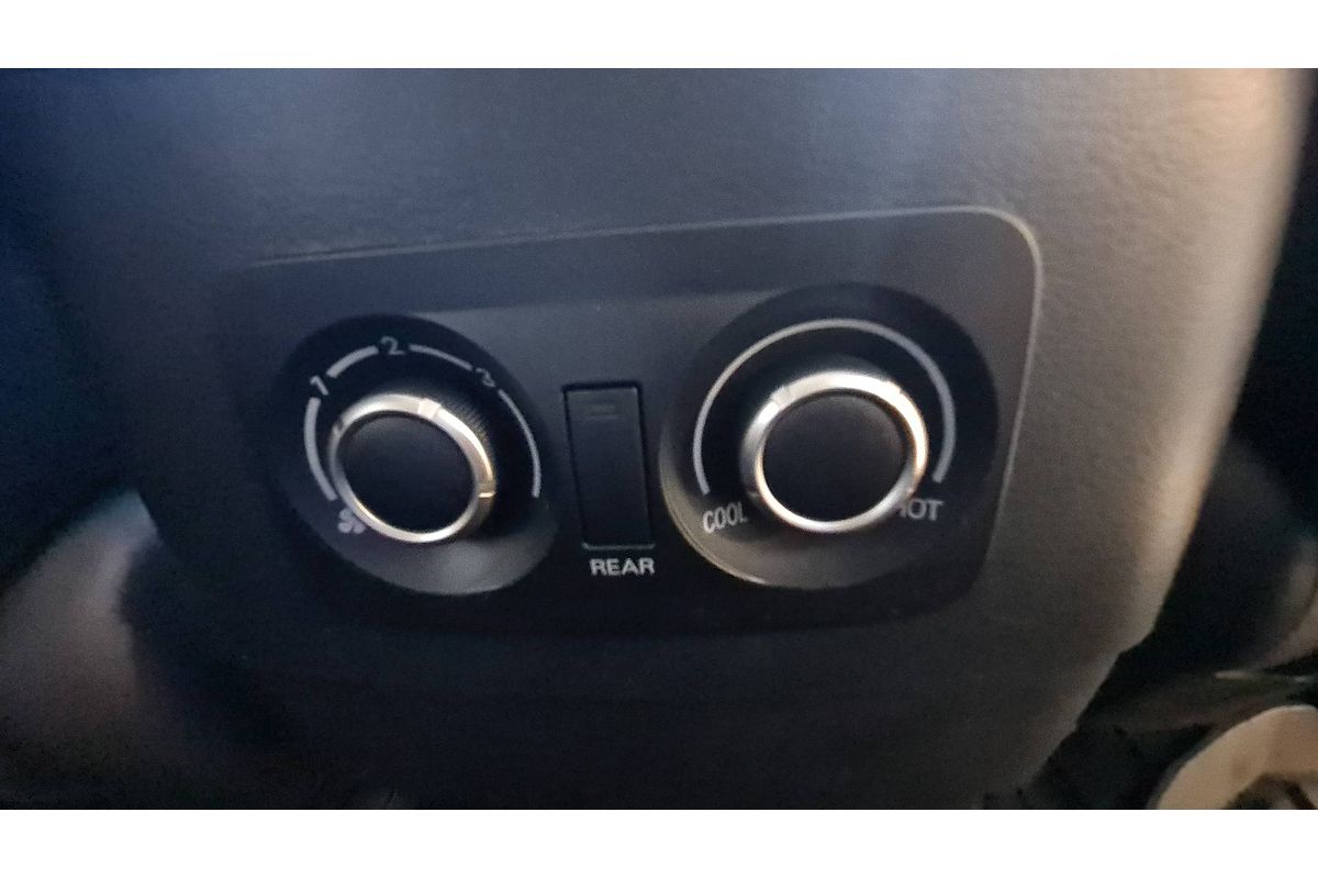 2014 Mitsubishi Pajero GLX NX