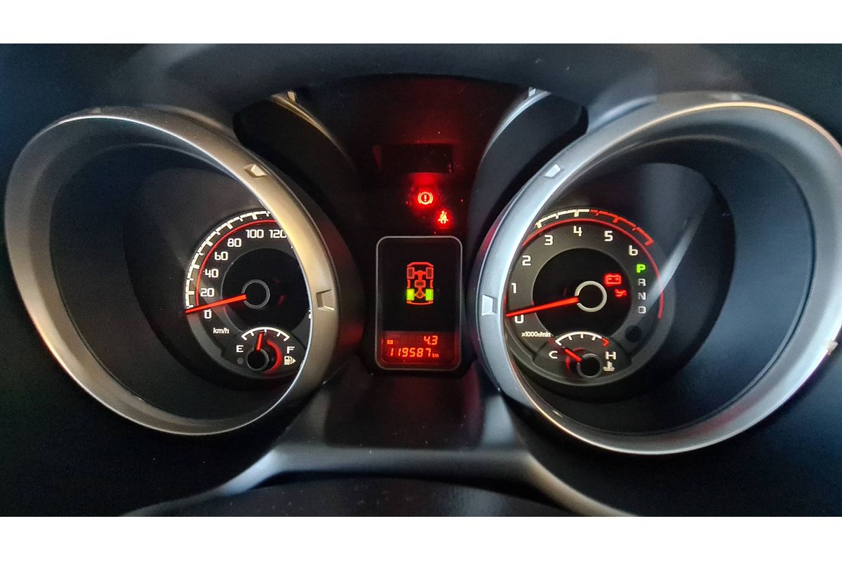 2014 Mitsubishi Pajero GLX NX