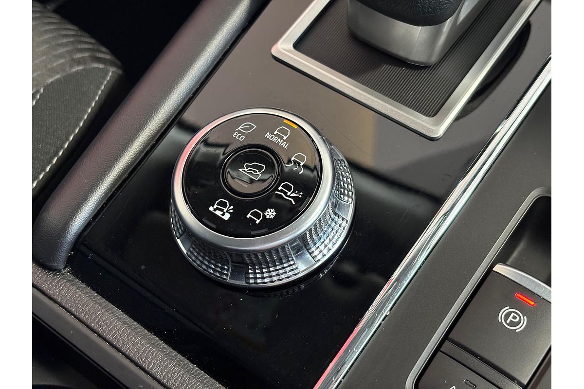 2022 Mitsubishi Outlander ES ZM
