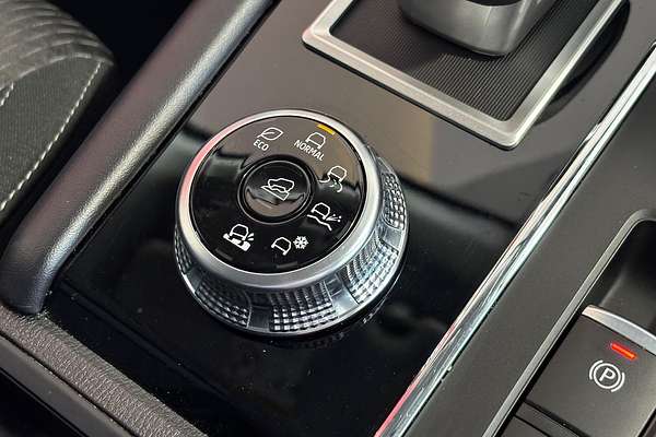 2022 Mitsubishi Outlander ES ZM