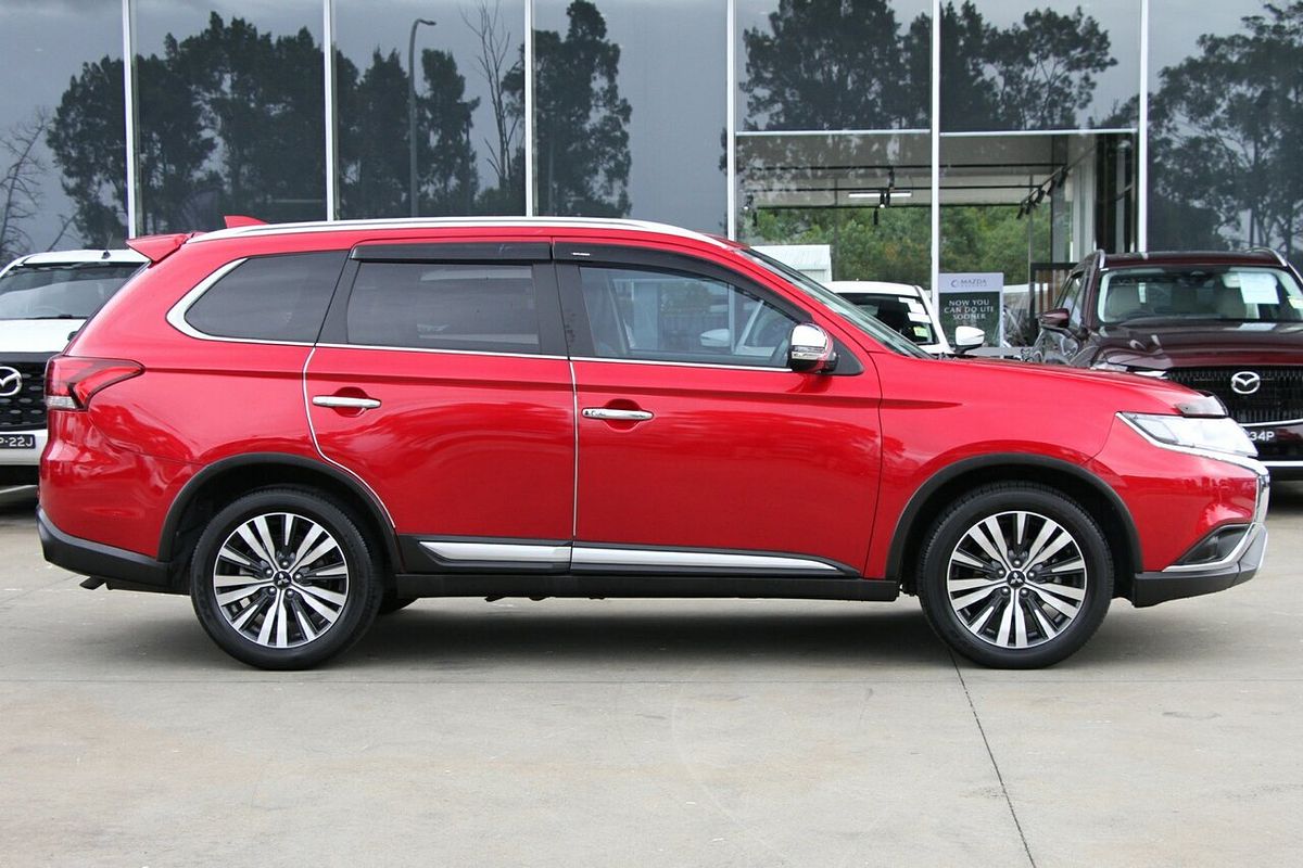 2021 Mitsubishi Outlander LS ZL