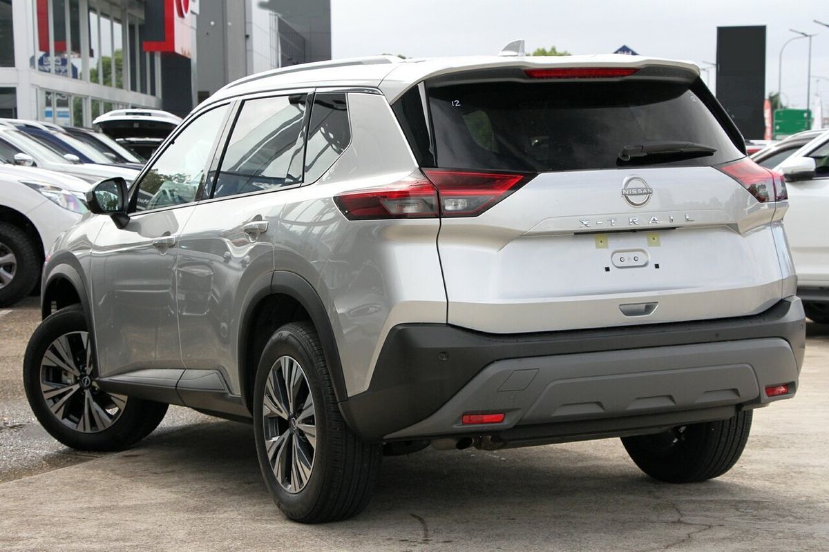 2024 Nissan X-TRAIL ST-L T33
