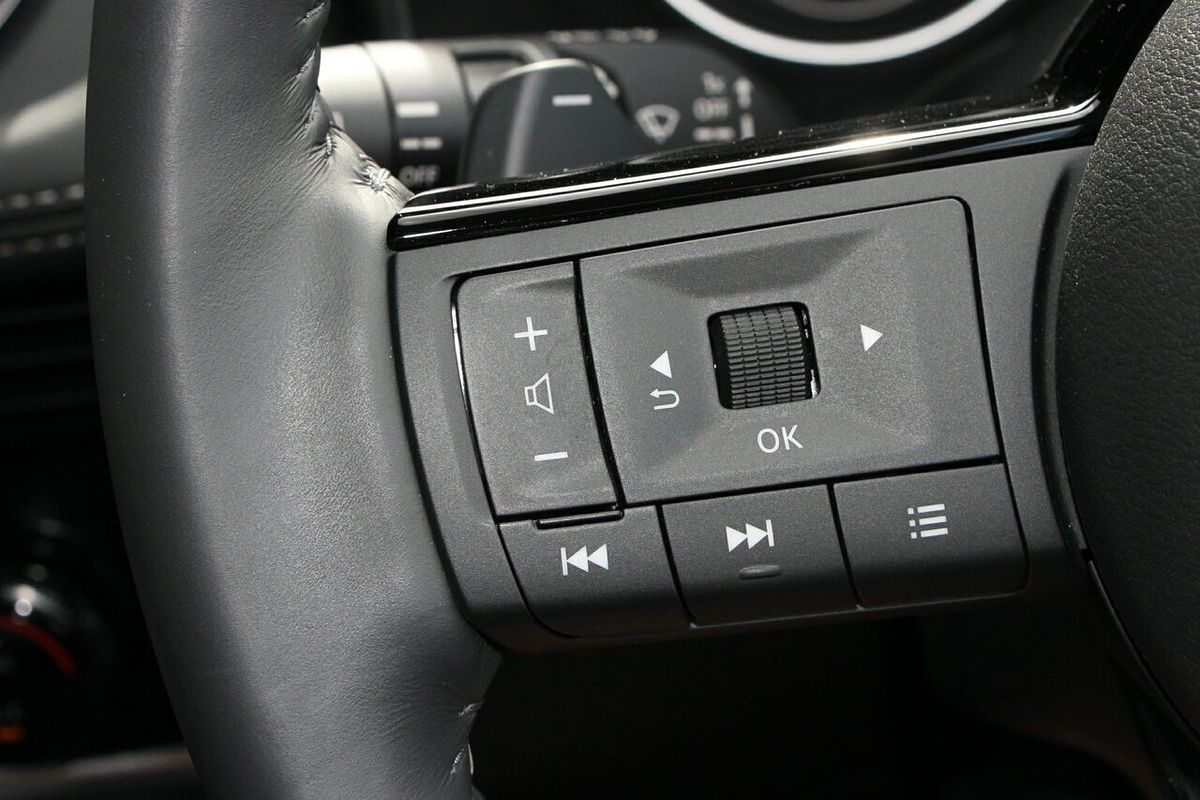 2024 Nissan X-TRAIL ST-L T33