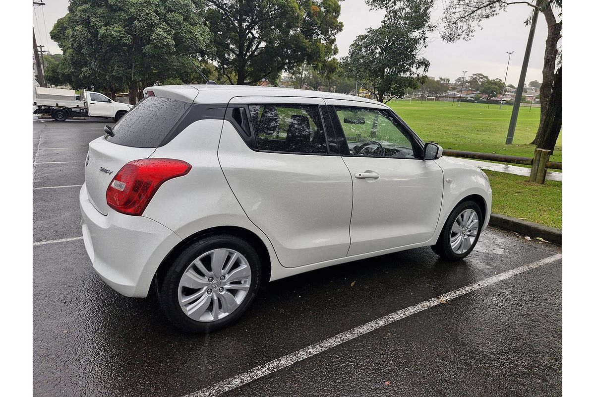 2019 Suzuki Swift GL Navigator AZ