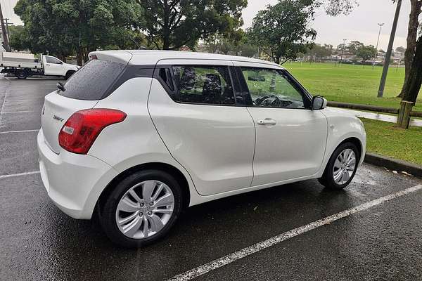 2019 Suzuki Swift GL Navigator AZ