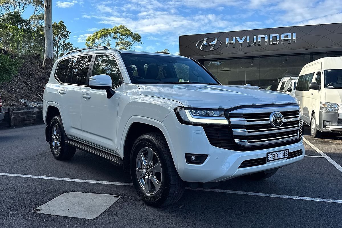 2023 Toyota Landcruiser VX FJA300R