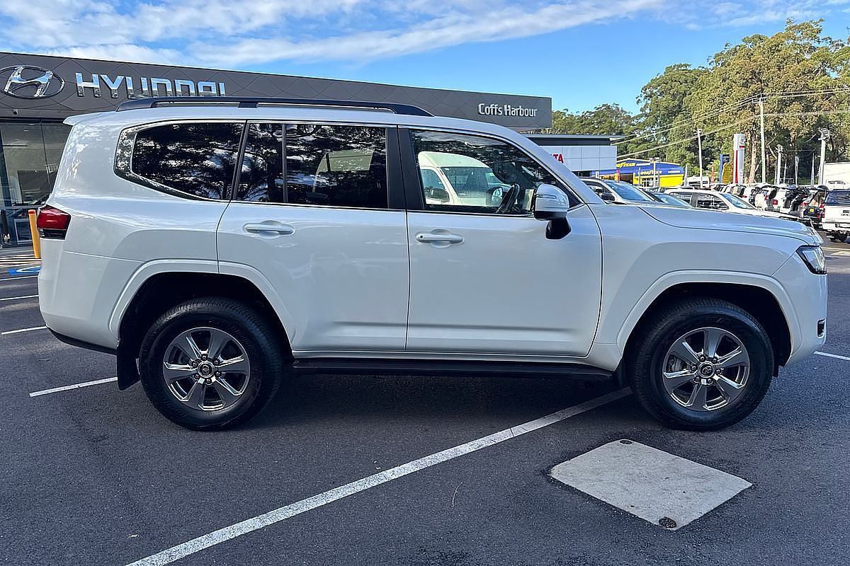 2023 Toyota Landcruiser VX FJA300R