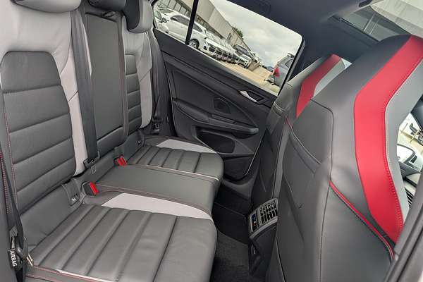 2025 Volkswagen Golf GTI 8.5
