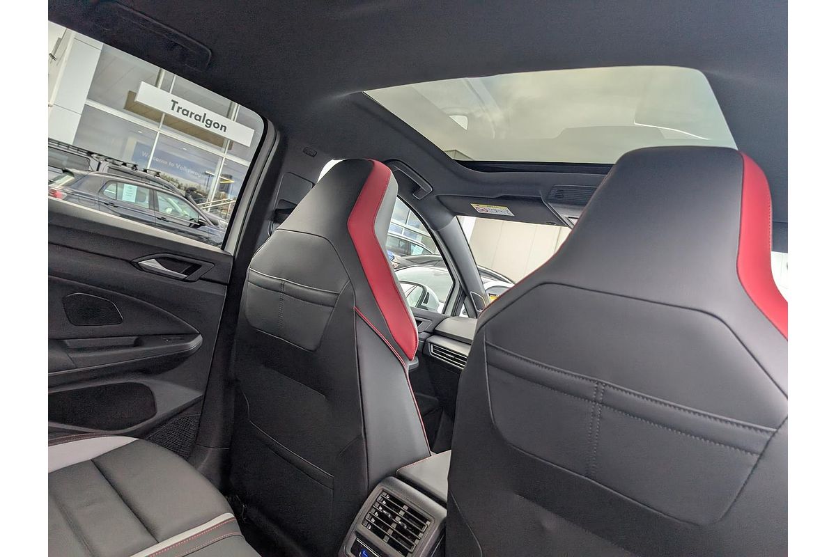 2025 Volkswagen Golf GTI 8.5