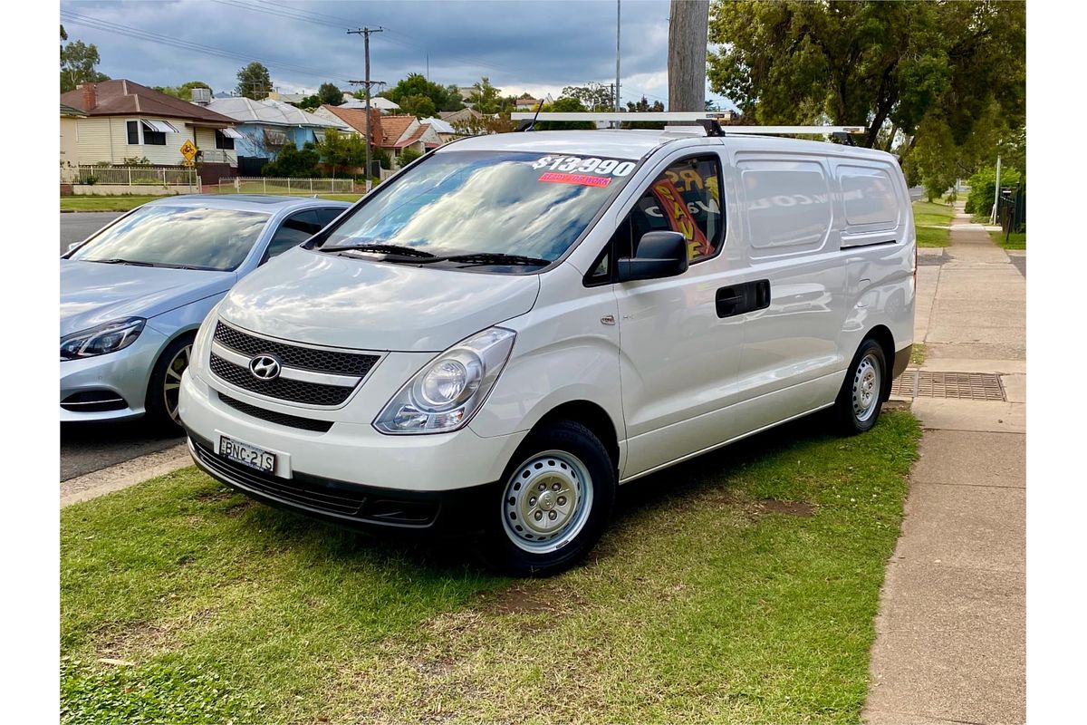 2010 Hyundai iLoad TQ-V