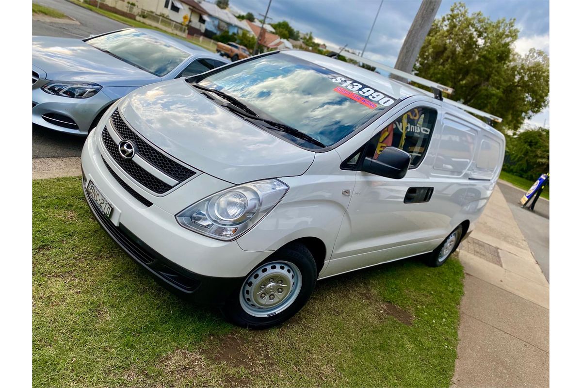 2010 Hyundai iLoad TQ-V