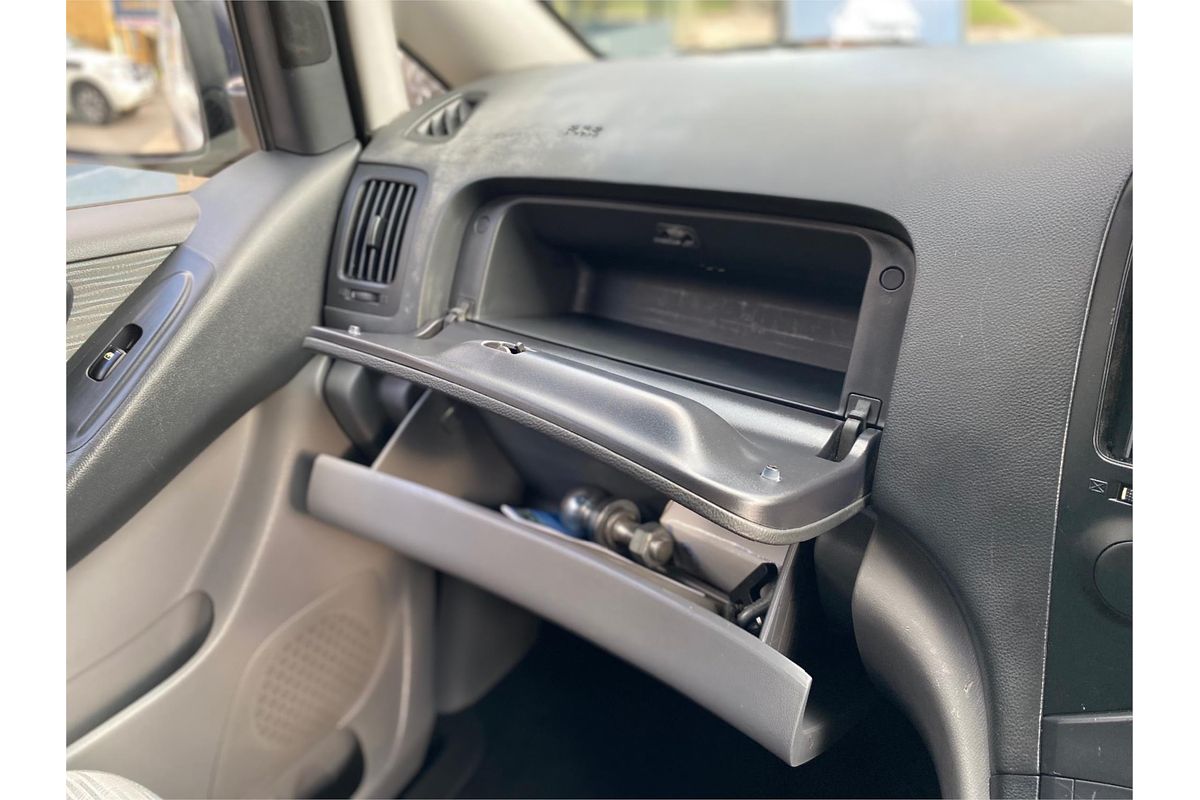 2010 Hyundai iLoad TQ-V
